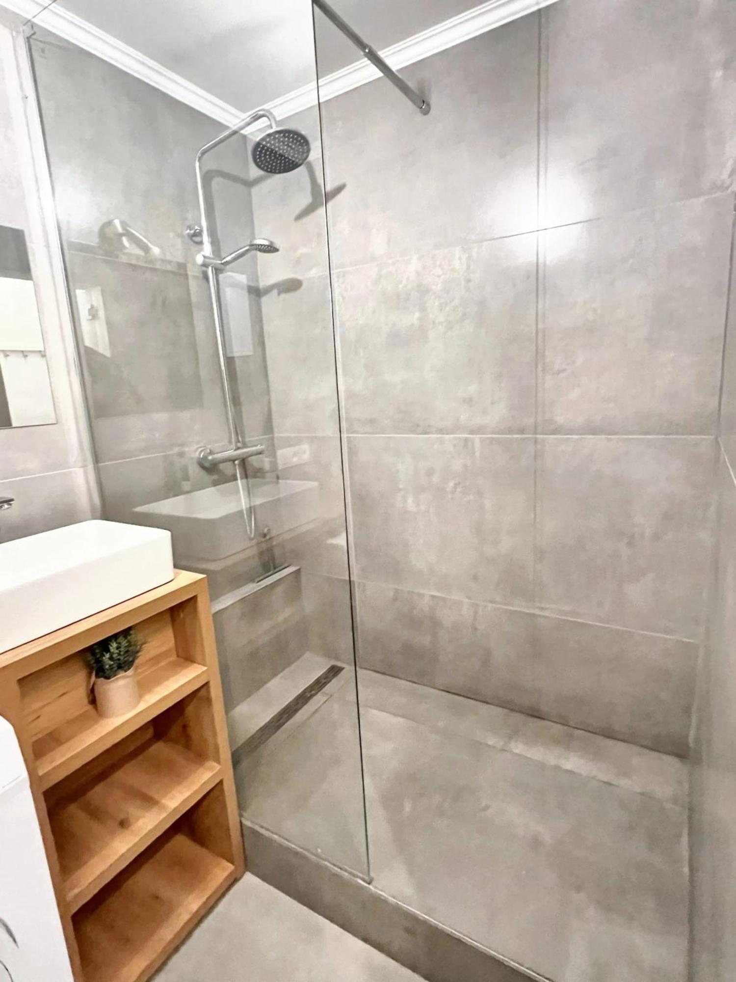 Comfortable Studio In Brussels 35M² Terrace With Bbq Екстериор снимка